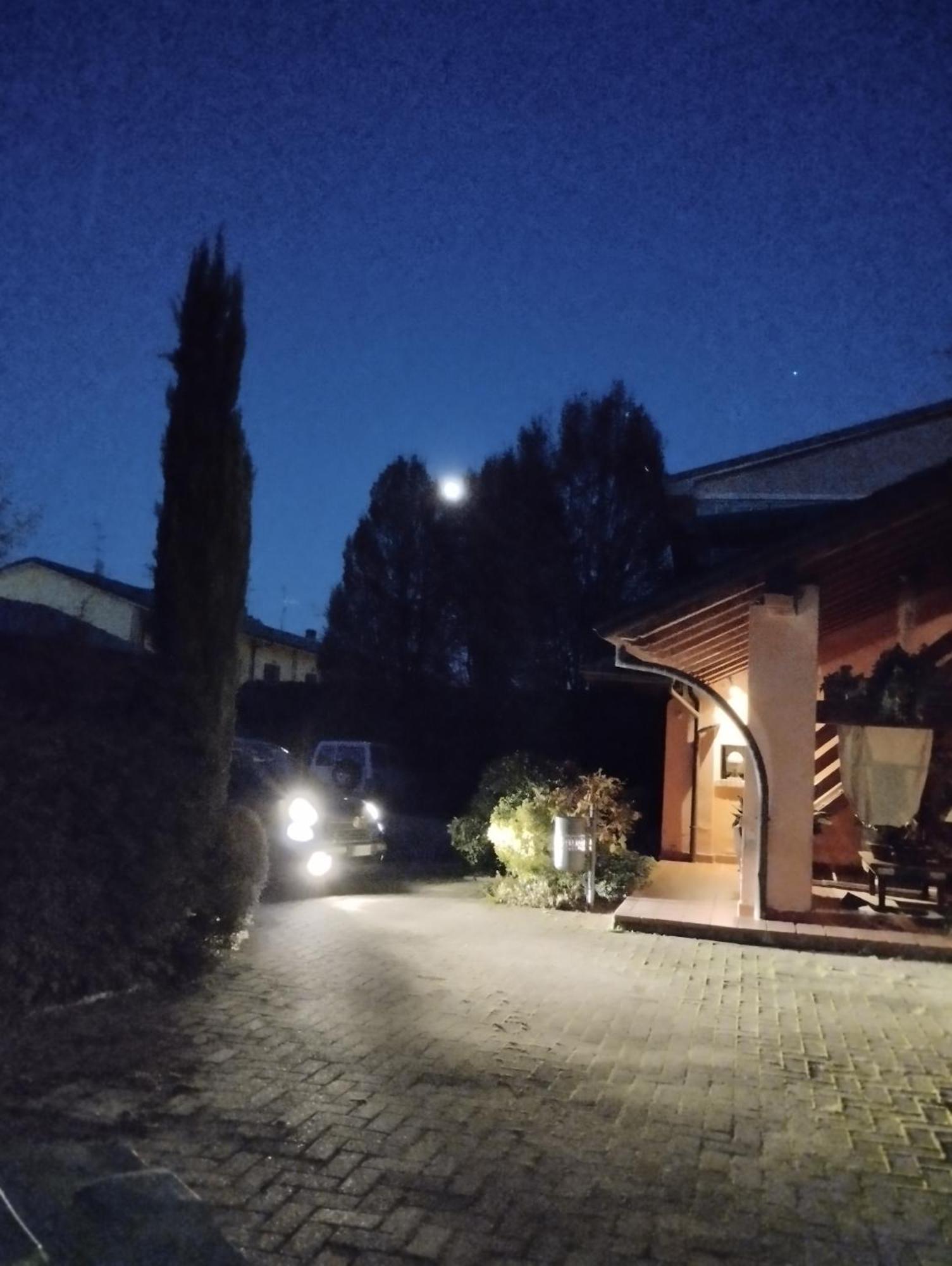 Il Cortiletto Bed & Breakfast Quartiano Ngoại thất bức ảnh